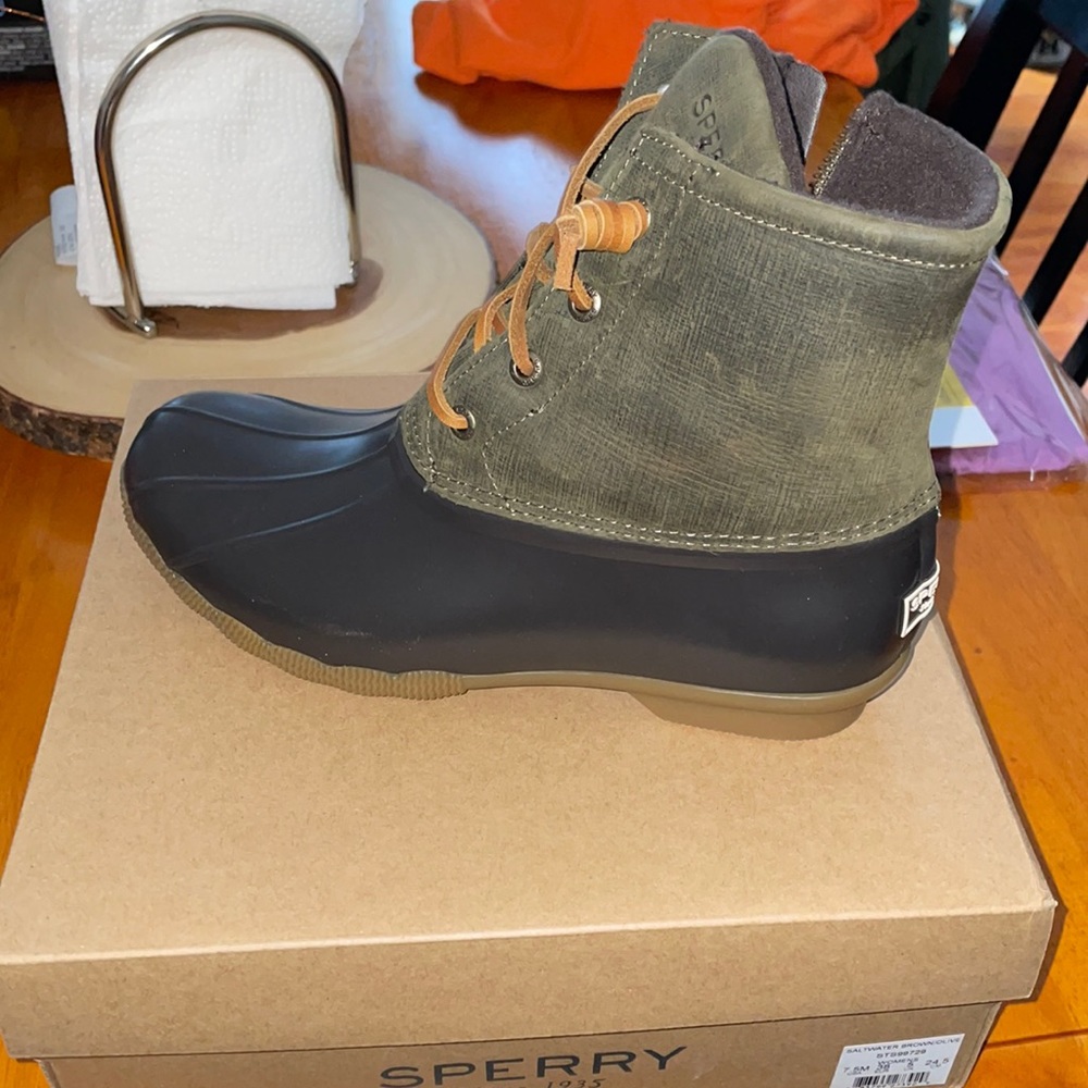 Sperry Duck Boots
